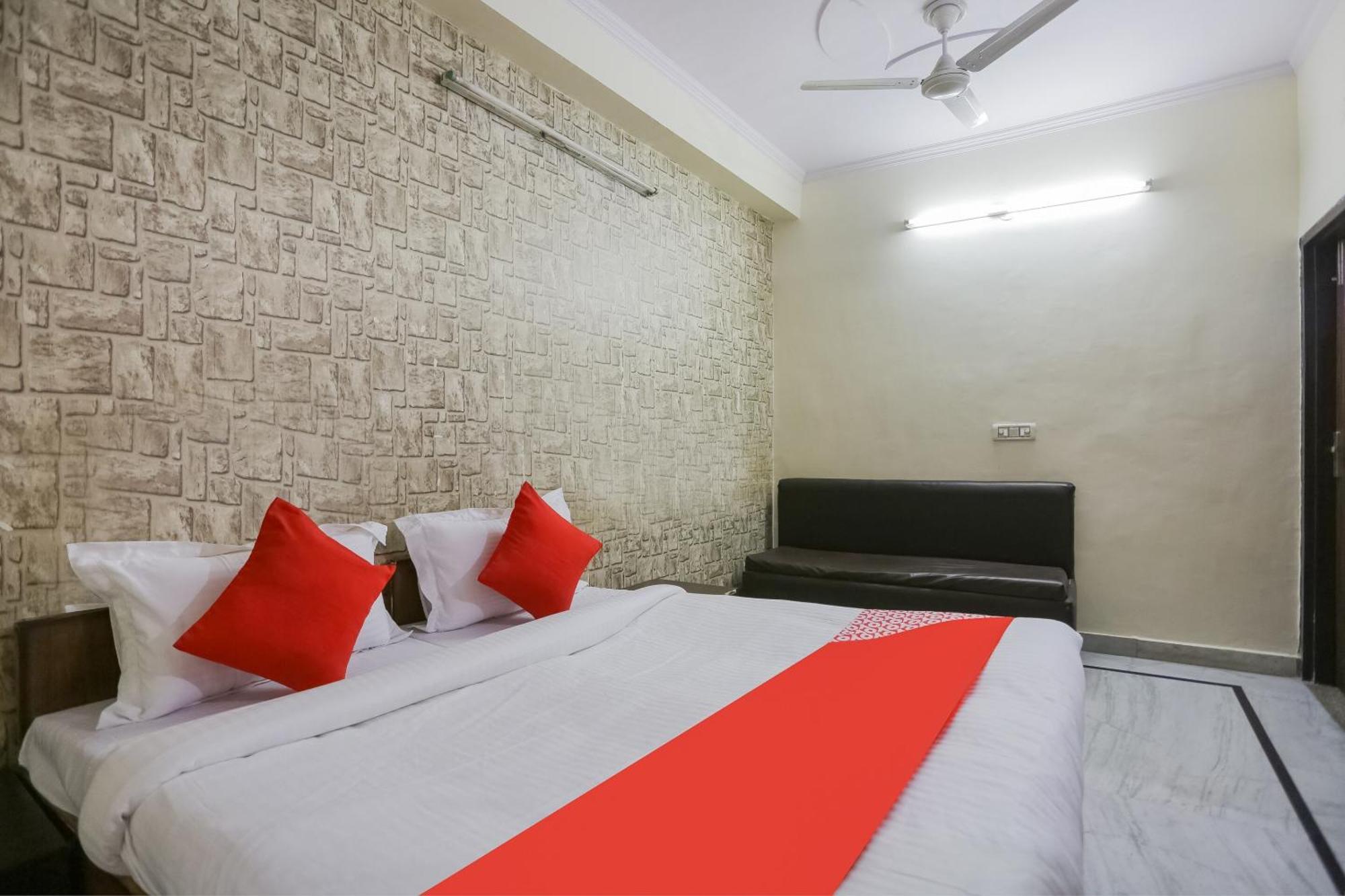 Hotel O Green High Nowe Delhi Zewnętrze zdjęcie